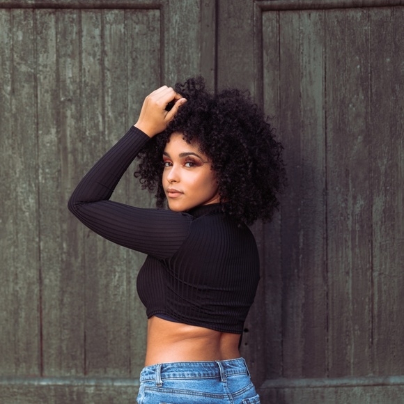 Cut it Out Top - Picture 3 of 9